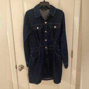 Lulu’s denim dress